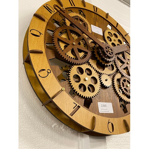 1390 - A wooden gear clock