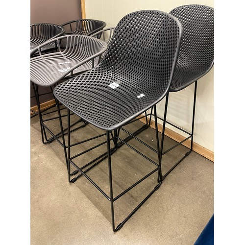 1413 - A pair of Ashwin black bar stools