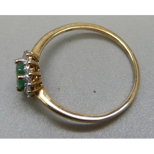 1085 - A 9ct gold, white stone and Zambian emerald ring, 1.8g, U