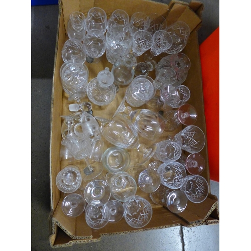 1164 - Two boxes of crystal and cut glass**PLEASE NOTE THIS LOT IS NOT ELIGIBLE FOR POSTING AND PACKING**