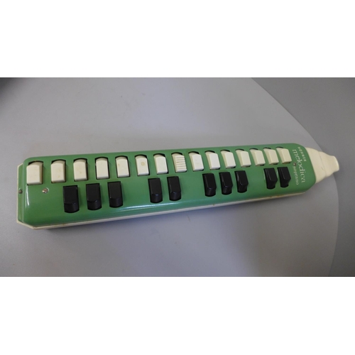 628 - A Hohner Soprano Melodica, cased