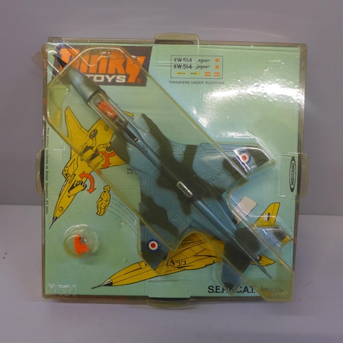 651 - A Dinky Toys 731 SEPECAT Jaguar aircraft, in original box