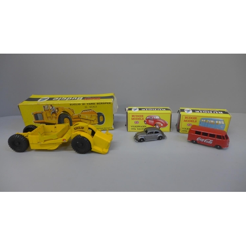 653 - Three Budgie model vehicles, boxed, large box a/f