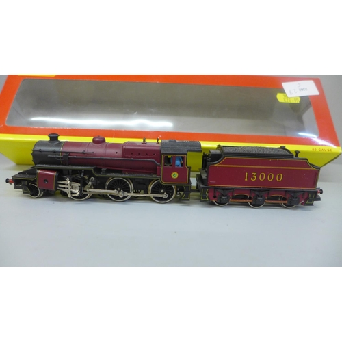 668 - A Lima 00 gauge locomotive and tender, Hornby box