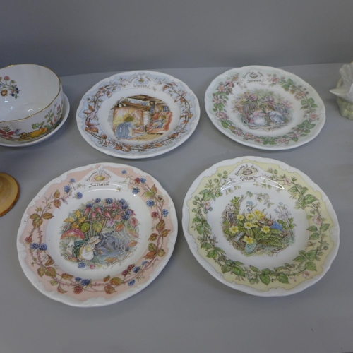 691 - A set of four Brambly Hedge plates and other china and glass