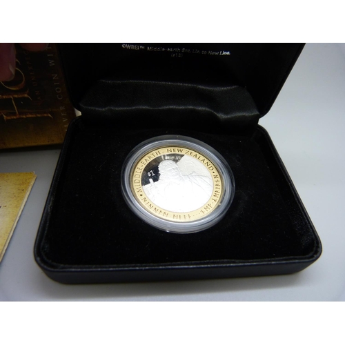 865 - A silver proof The Hobbit 1oz coin, boxed