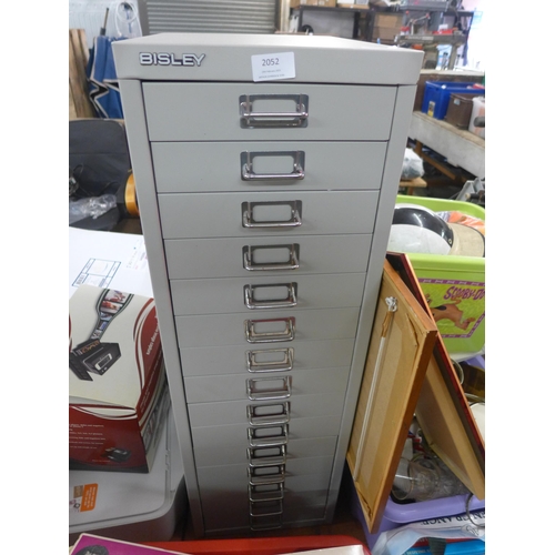 2052 - 16-Drawer 45cm wide Bisley grey metal filing cabinet