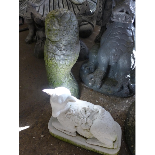 2124 - Qty. of garden ornaments: 15