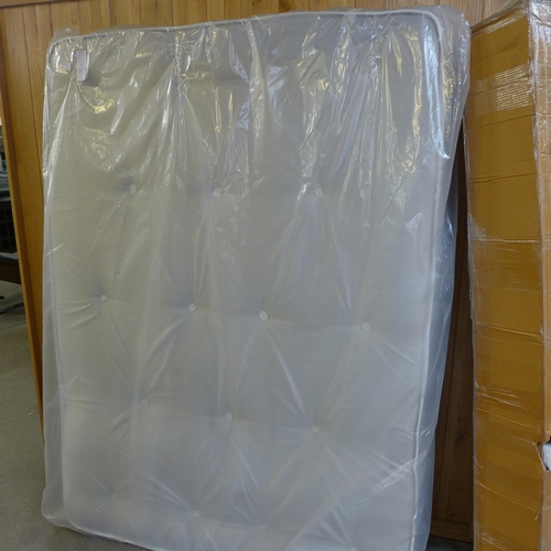 1565 - A kingsize mattress