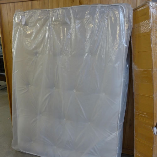 1566 - A kingsize mattress