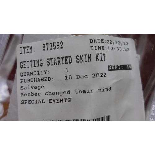 3077 - Getting Started Skin Kit (282-497)  * This lot is subject to vat