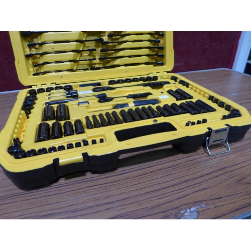 3091 - Dewalt Mechanics Set (282-600)  * This lot is subject to vat