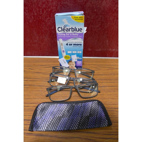 3145 - Clearblue Ovulation Test sticks, Mens Classic glasses +2.50 (282-422,449)