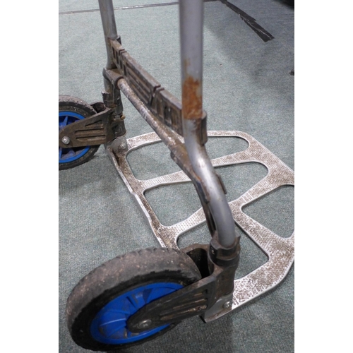 3264 - Toolmaster Hand Truck   -159kg(282-475)  * This lot is subject to vat