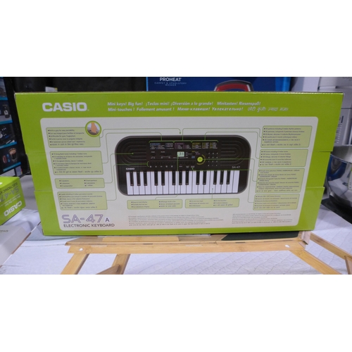 3267 - Casio Mini Keyboard SA-47AH5 in black    (282-135)  * This lot is subject to vat