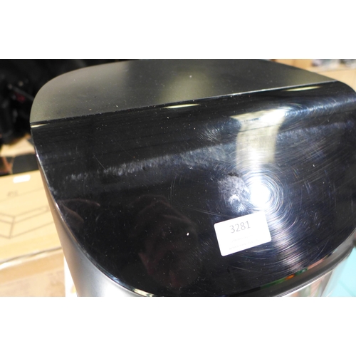 3281 - Gourmia Air Fryer 7Qt    (282-419)  * This lot is subject to vat