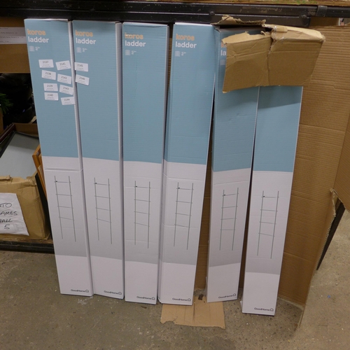 2138 - 6 boxed, unused Good Home Koros ladders