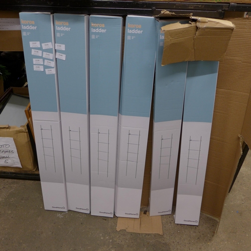 2139 - 6 boxed, unused Good Home Koros ladders