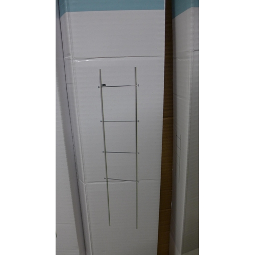 2140 - 6 boxed, unused Good Home Koros ladders