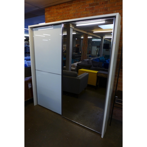 1559 - A large full hanging white and chrome wardrobe with mirrored sliding doors