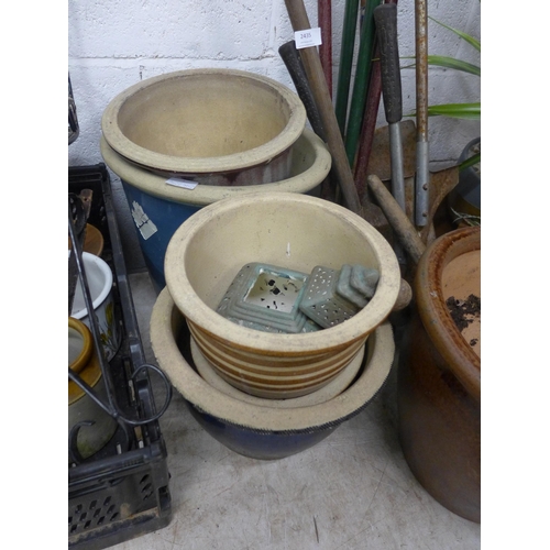 2434 - Approx. 7 mixed size ceramic planters, vinyl planters, greenhouse shelf and kneeling step for weedin... 