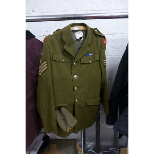 2996 - Grenadier Guards jacket and cap