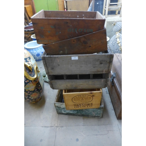 286 - Five vintage wooden advertising crates