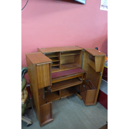 7 - A Newcraft Ltd. teak home office