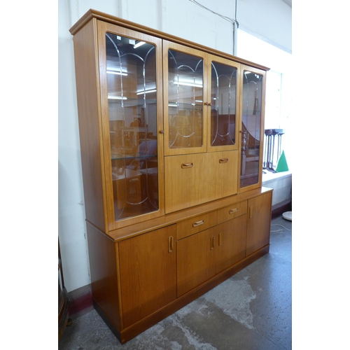 89 - A G-Plan teak room divider