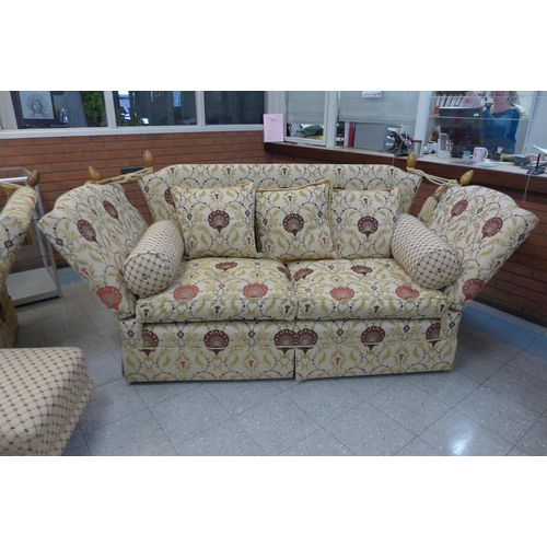 91 - A David Gundry Manhattan five piece lounge suite, comprising; two Knole settees, two wingback armcha... 