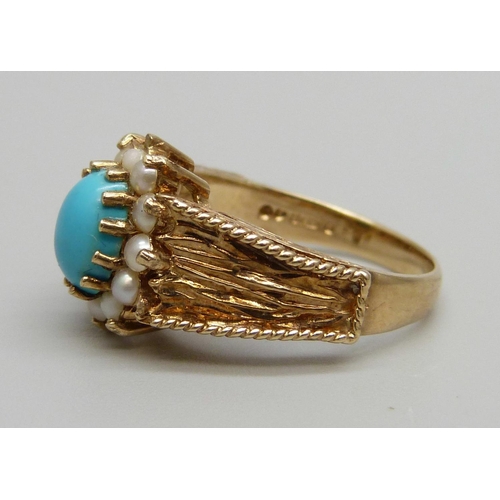 1041 - A 9ct gold, turquoise colour cabochon and seed pearl ring, 4.6g, O