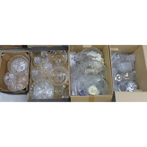 1192 - Four boxes of glassware **PLEASE NOTE THIS LOT IS NOT ELIGIBLE FOR POSTING AND PACKING**