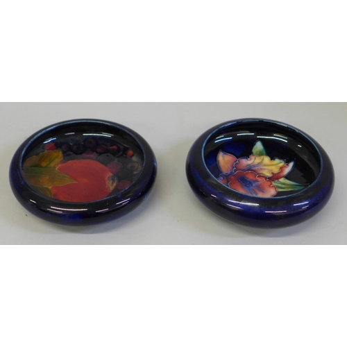 639 - Two Moorcroft small dishes, pomegranate and iris