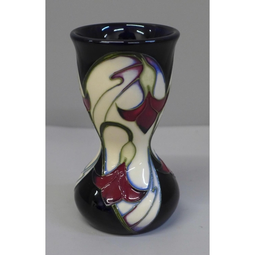 641 - A Moorcroft squat vase, 4.5