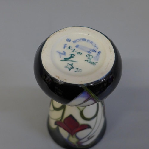 641 - A Moorcroft squat vase, 4.5