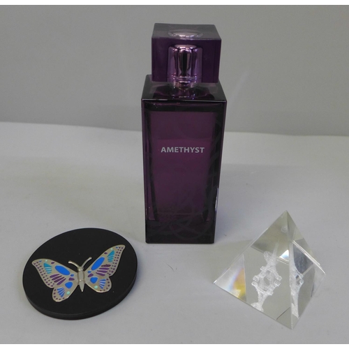 686 - A Lalique amethyst perfume set