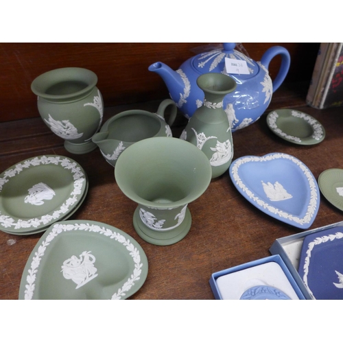 714 - Fourteen items of Wedgwood Jasperware including teapot