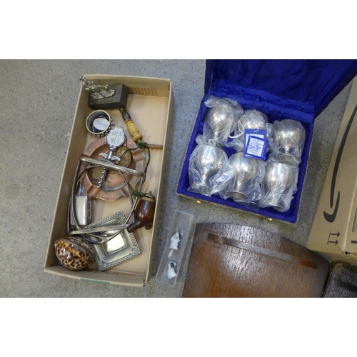 748 - A mixed lot of silver plate, pipes, advertising items and other items