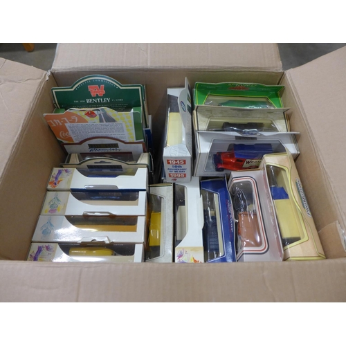 802 - A box of mixed die-cast model vehicles, including Models of Yesteryear, approximately 60, boxed