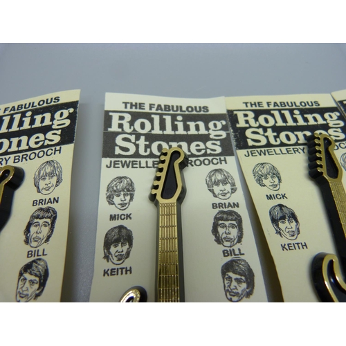 863 - Five Rolling Stones guitar brooches