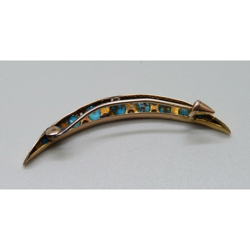 963 - A yellow metal, turquoise and diamond brooch, 4g, 5cm