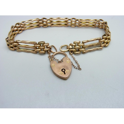 984 - A 9ct gold bracelet, 11.9g