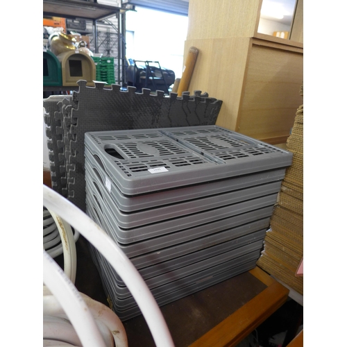 2435 - 10 folding grey plastic approx 40 x 25cm storage boxes