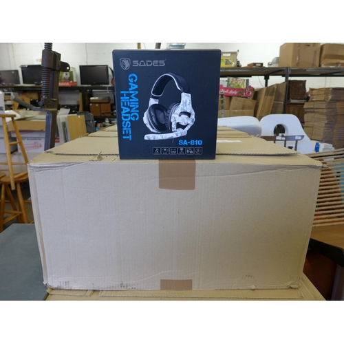 2472 - Box of 18 Sades unused sealed headsets