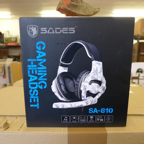 2472 - Box of 18 Sades unused sealed headsets