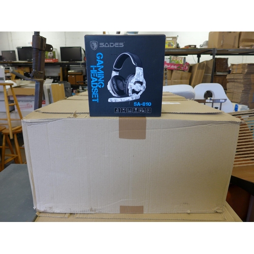 2473 - Box of 18 Sades unused sealed headsets