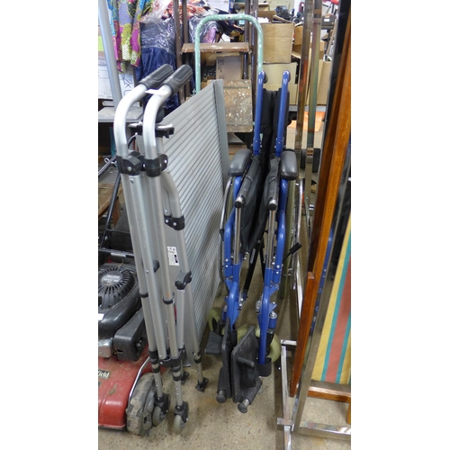 2495 - Mobility job lot: wheelchair, folding 1m x 60cm aluminium portable ramp and folding walker