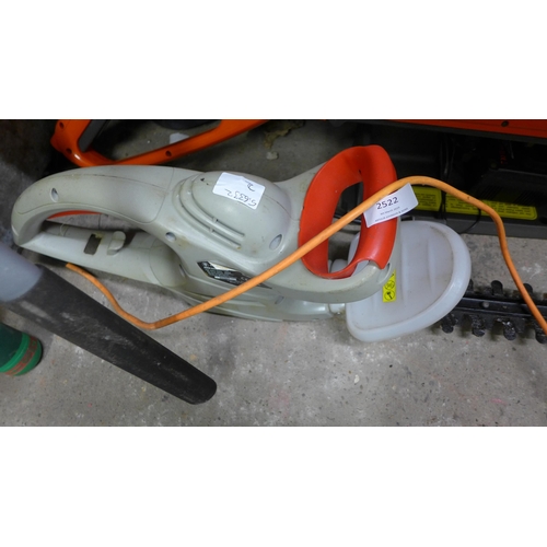 2522 - Spear & Jackson electric hedge trimmer - W