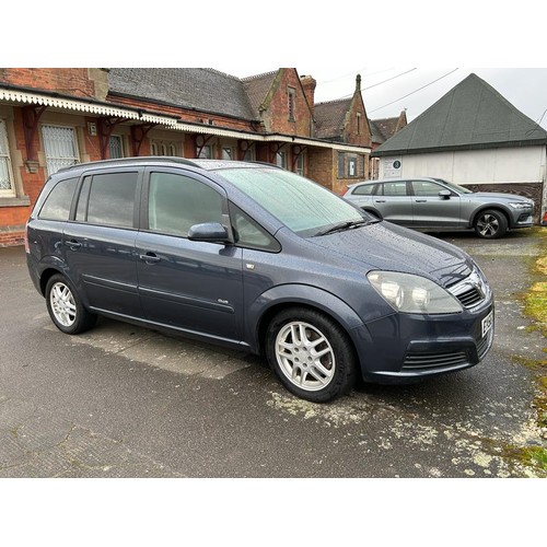 2527 - Vauxhall Zafira 1.9 CDTi 7-seater, 11 months MOT 8.2.24, 158,574 recorded miles, Reg No. EY56 XNB. D... 