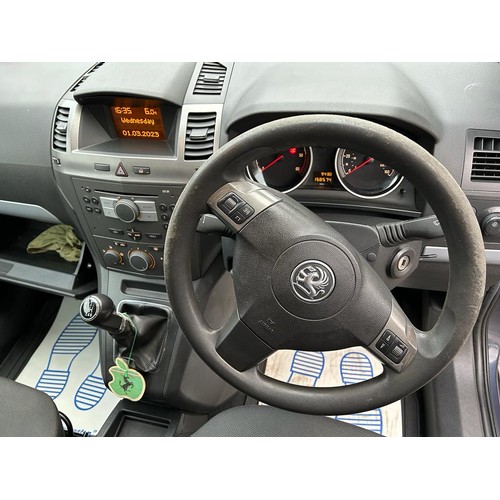 2527 - Vauxhall Zafira 1.9 CDTi 7-seater, 11 months MOT 8.2.24, 158,574 recorded miles, Reg No. EY56 XNB. D... 